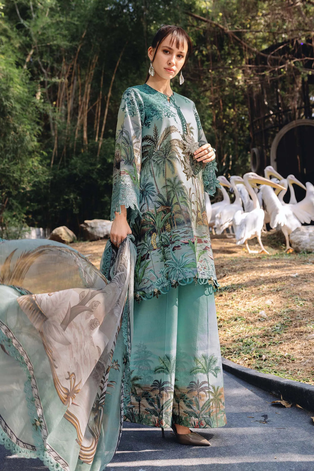 3 Piece Embroidered Lawn Suit