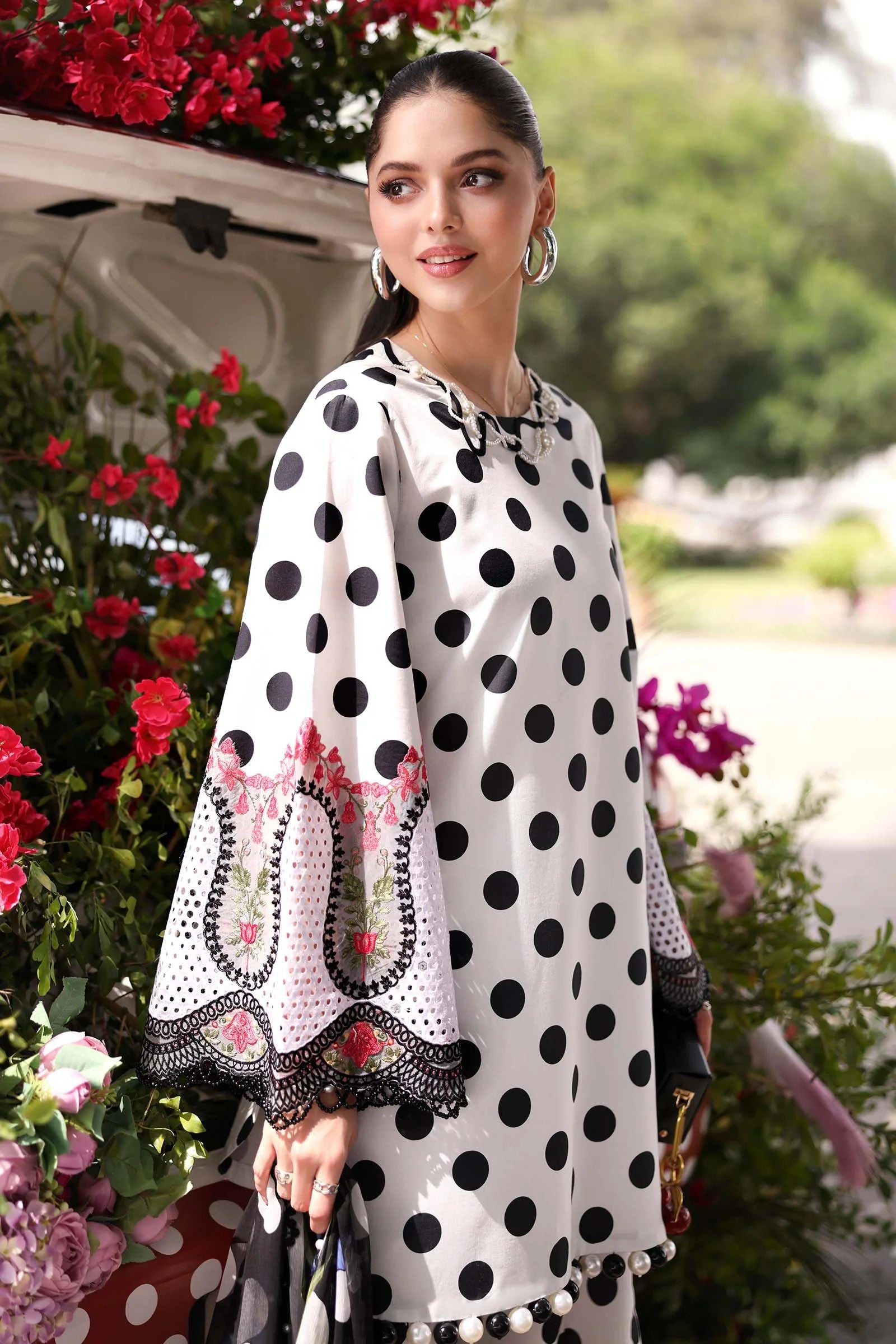 3 Piece Unstitched Embroidered Lawn Suit