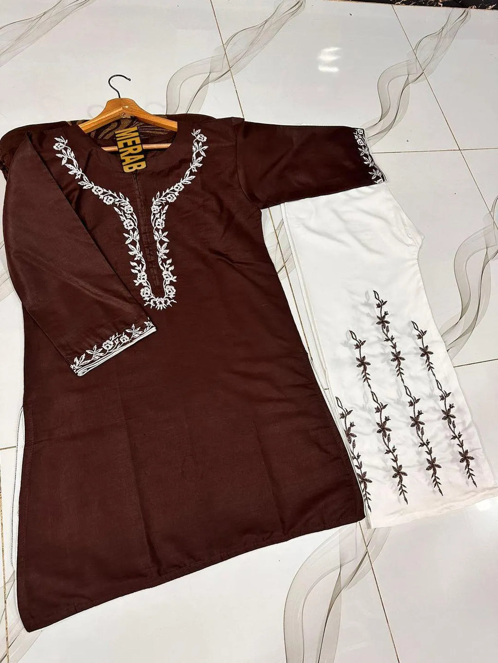 Ready to Wear Embroidered Cotton 2-Piece Flapper Set - Brown