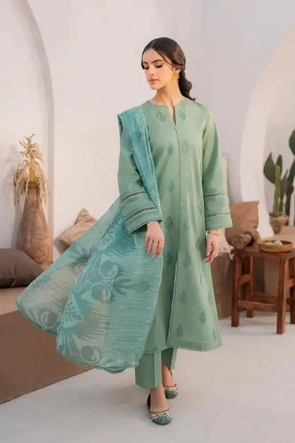 Signature Elegant Embroidered Kurta Set - Sage Green